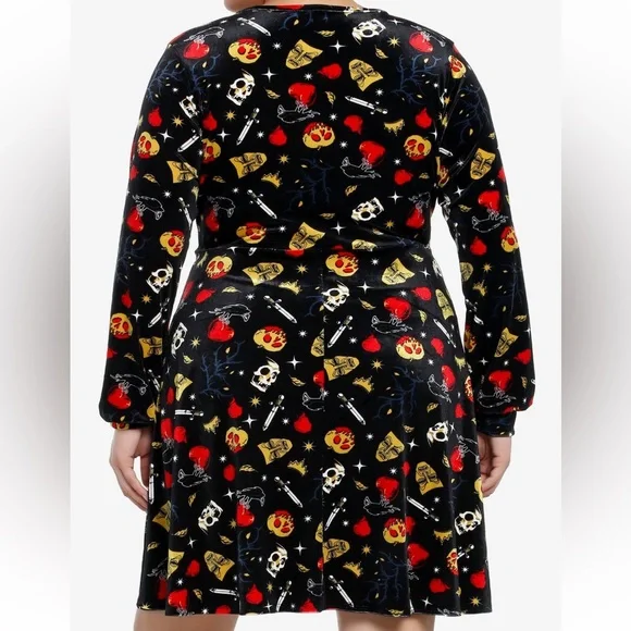 Disney Snow White & The Seven Dwarfs Evil Queen Icons Velvet Dress Plus Size - Picture 3 of 3